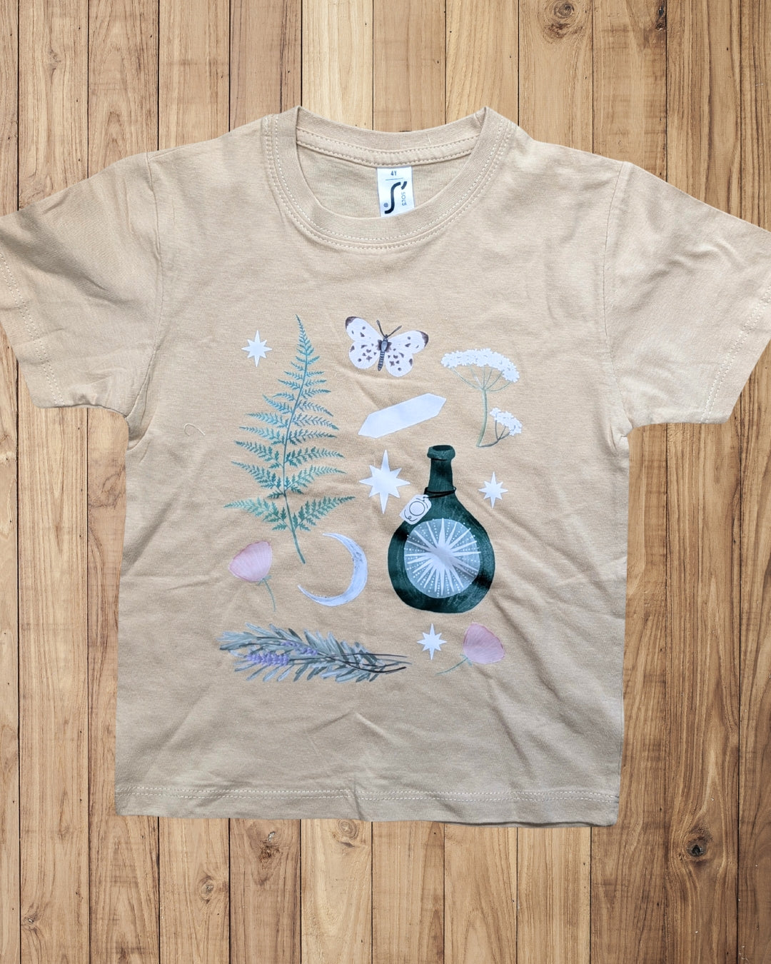 EARTH ELEMENTS SAND COLOURED TEE - 3-4 years